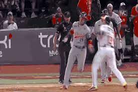 Carlos Castro, Asdrúbal Cabrera